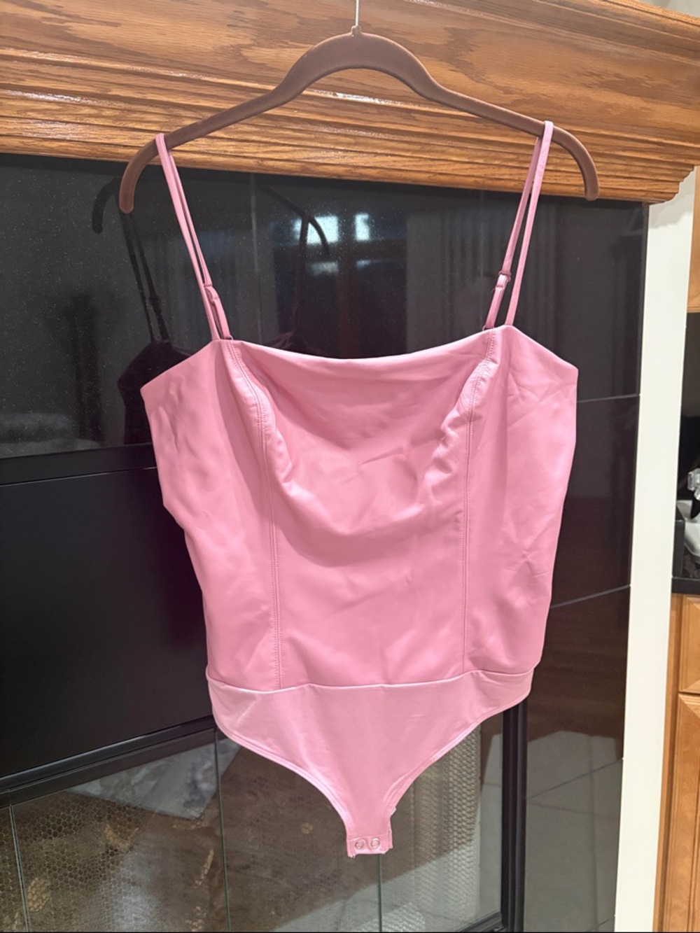NWT Express women’s faux leather pink tank bodysuit thong stretchy size Large